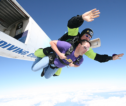 Skydiving in Nashville